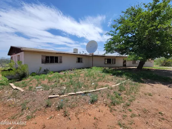 701 E Patton Street, Huachuca City, AZ 85616