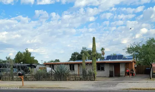 6985 E Stella Road, Tucson, AZ 85730