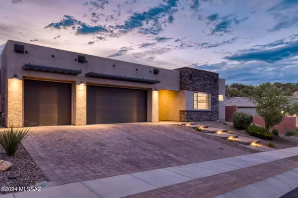 13417 N Mariposa Lily Drive,  Oro Valley,  AZ 85755