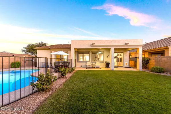 Oro Valley, AZ 85755,1242 W Keuhne Court