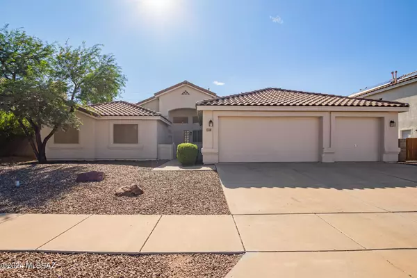 638 S Sierra Nevada Drive, Tucson, AZ 85748