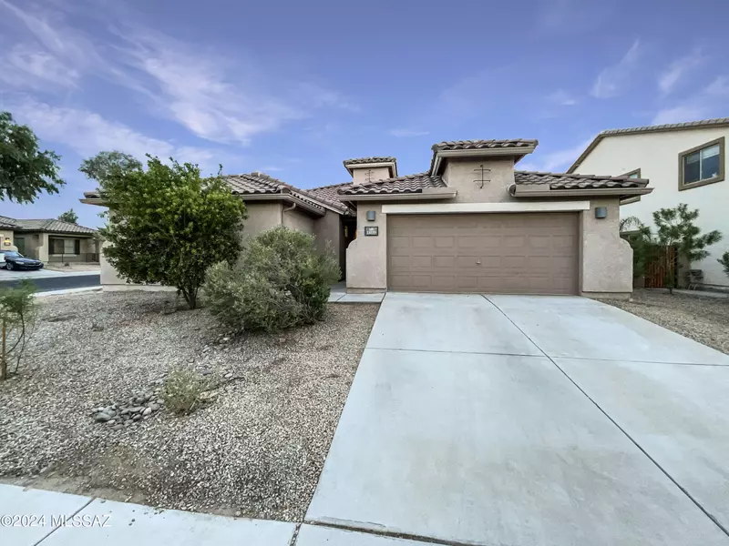 11039 W Motes Drive, Marana, AZ 85653