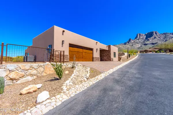 Oro Valley, AZ 85737,2399 Della Roccia Court