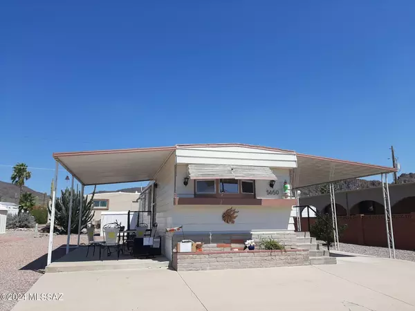 5650 W Flying W Street, Tucson, AZ 85713