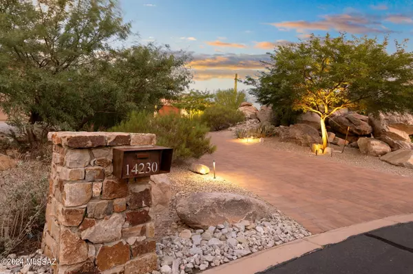 Oro Valley, AZ 85755,14230 N Stone View Place