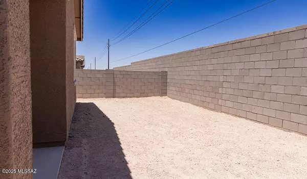 Tucson, AZ 85756,6061 E Campolina Trail