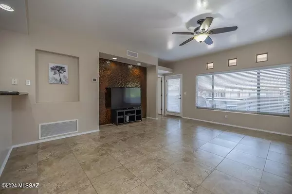 Oro Valley, AZ 85755,655 W Vistoso Highlands Drive #259