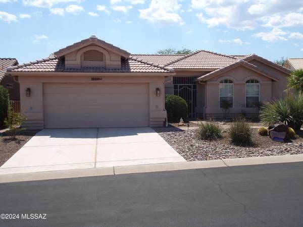 38180 S Birdie Drive, Tucson, AZ 85739