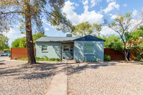 2901 E Elm Street, Tucson, AZ 85716