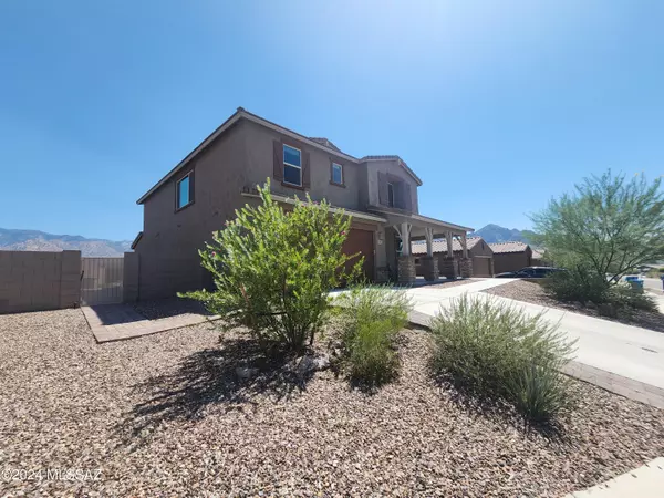 11972 N Silver Village Place,  Oro Valley,  AZ 85737