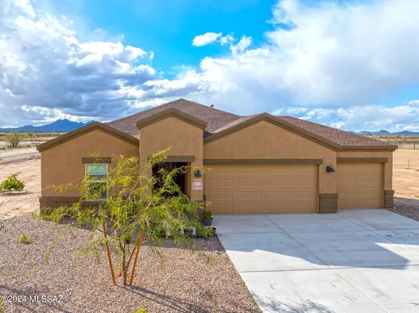 13201 N Carbine Circle,  Marana,  AZ 85653