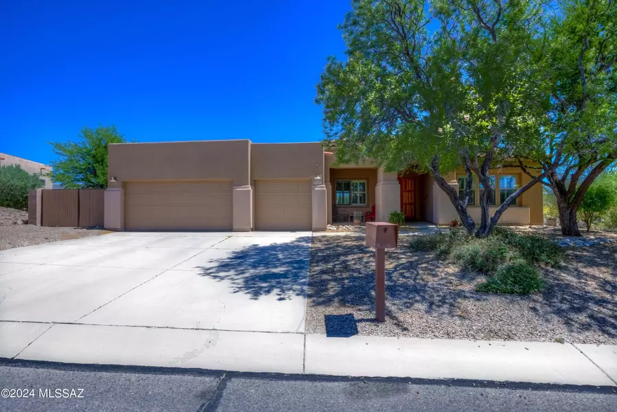 10595 S Cave Primrose Court, Vail, AZ 85641