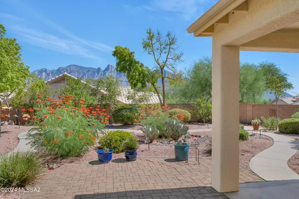 480 E Marshall Peak Drive, Oro Valley, AZ 85755