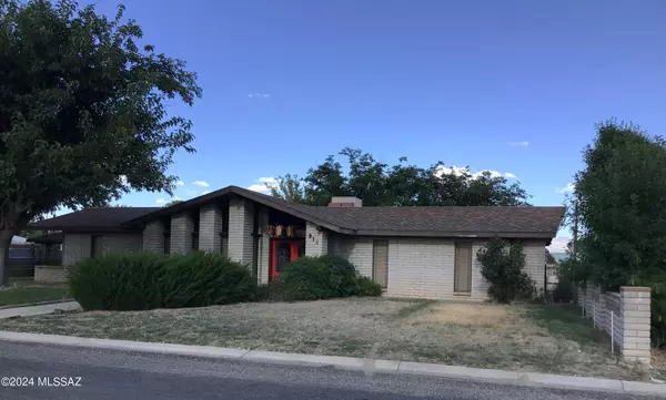 Willcox, AZ 85643,911 S Encanto Street