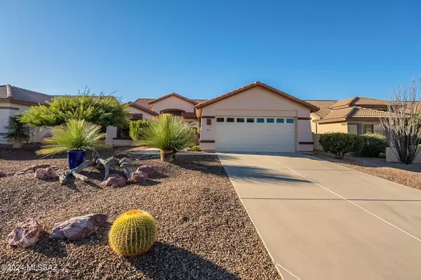 Green Valley, AZ 85614,931 N Night Heron Drive