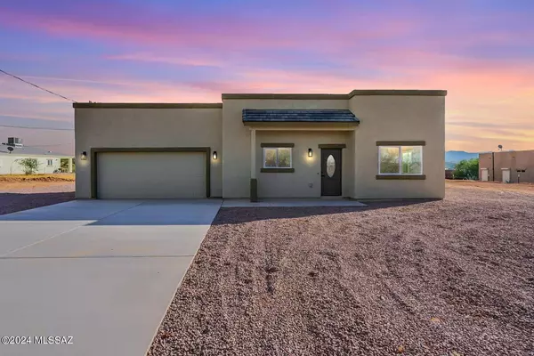 107 Camino Embarcadero, Rio Rico, AZ 85648