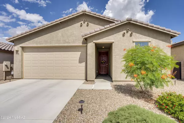 3282 W Sunlit Peak Drive, Tucson, AZ 85742