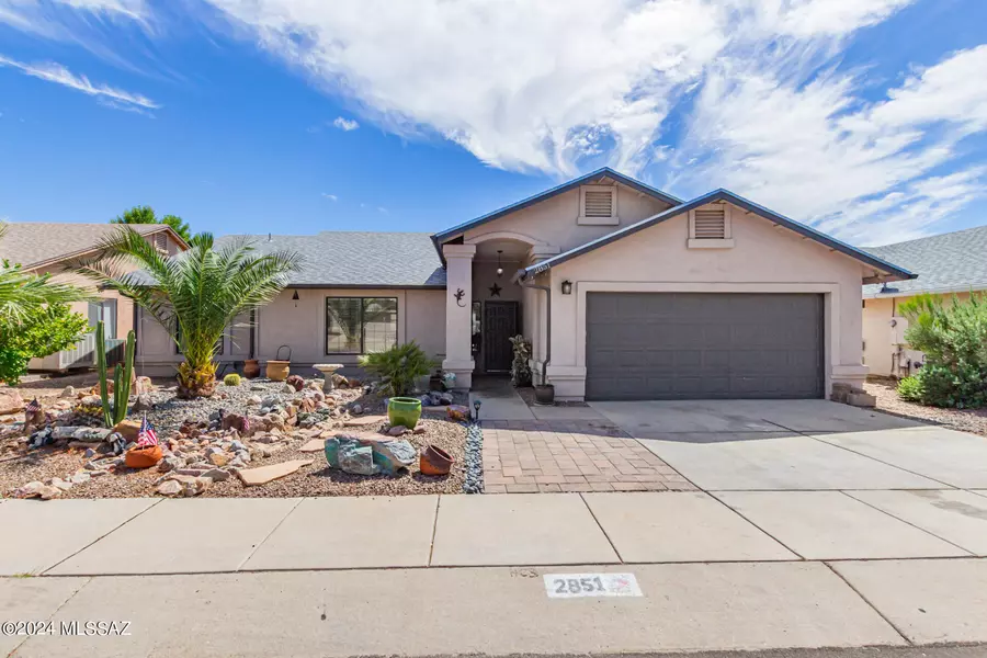 2851 W Woodview Crest Drive, Tucson, AZ 85742