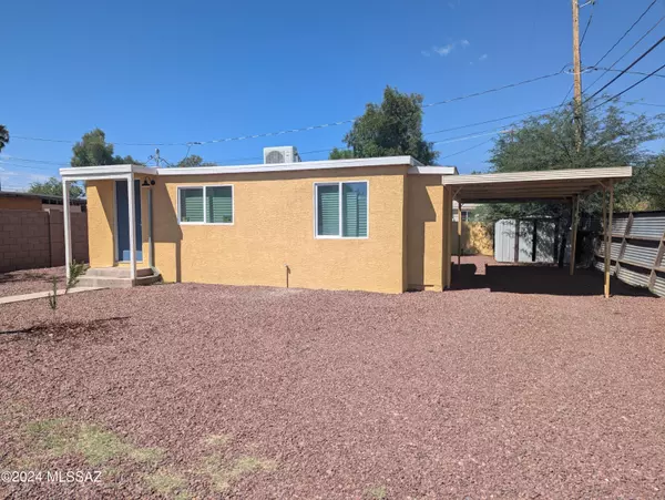 2707 E Grant Road, Tucson, AZ 85716