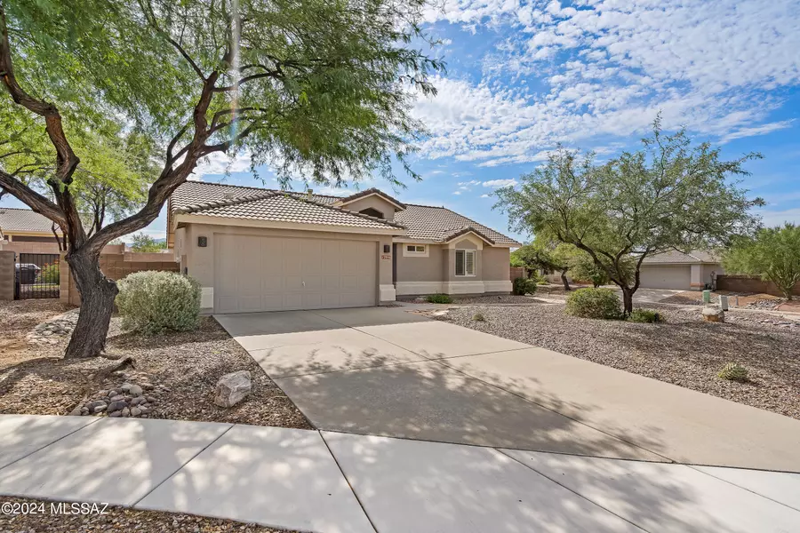 12956 N Three Buttes Place, Marana, AZ 85658