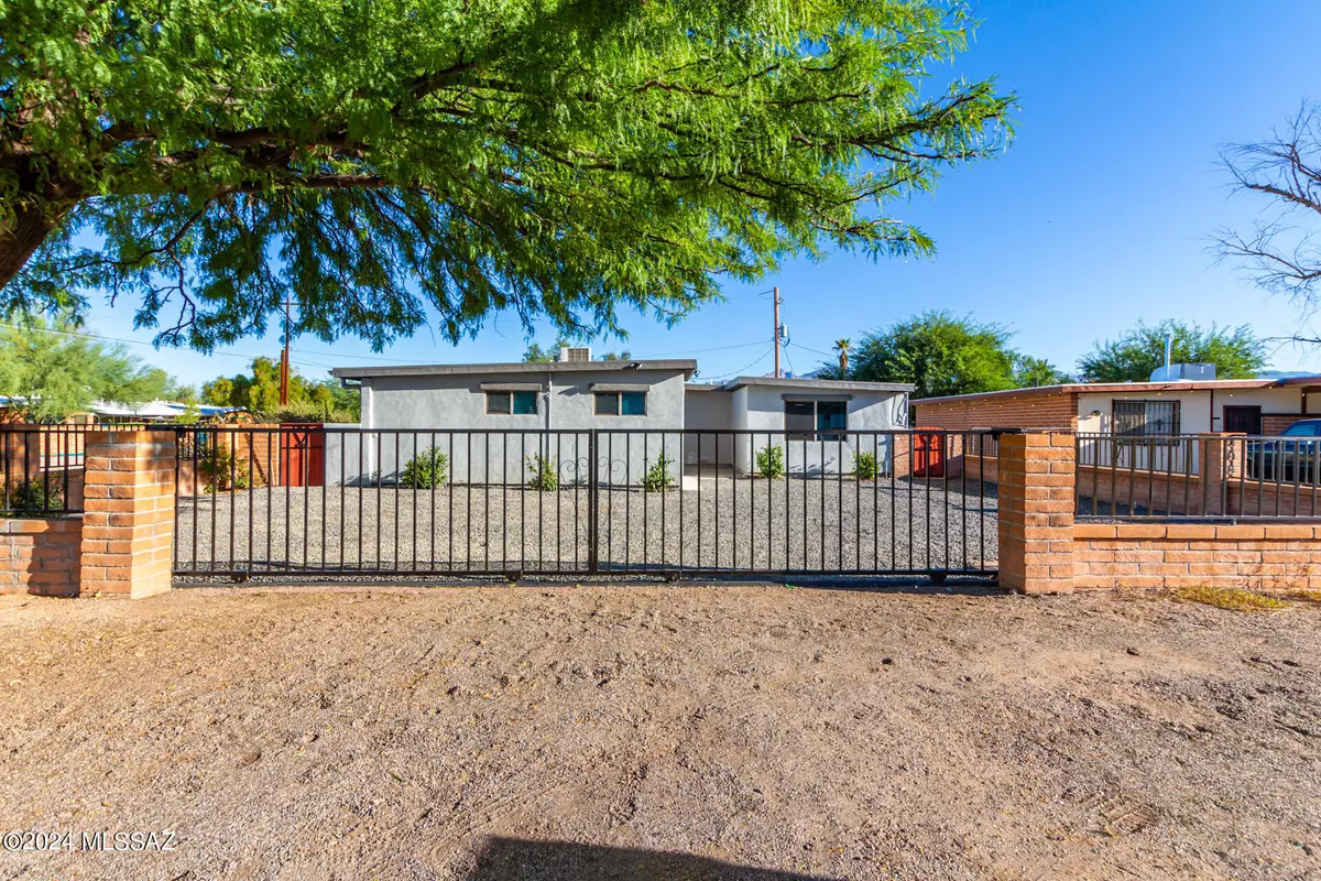 Tucson, AZ 85716,3203 E Lee Street