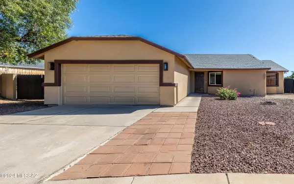 10098 E Stella Road, Tucson, AZ 85730