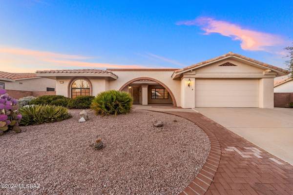 1133 E Haystack Drive, Oro Valley, AZ 85755