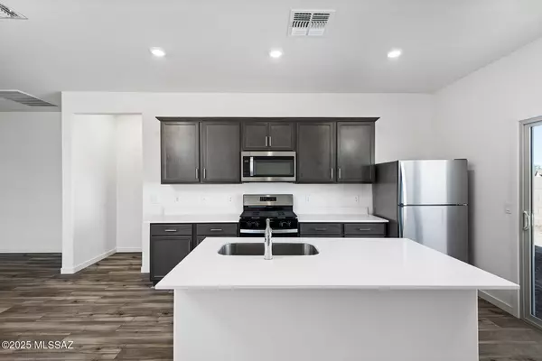 Tucson, AZ 85757,7617 S Canyon Sage Court