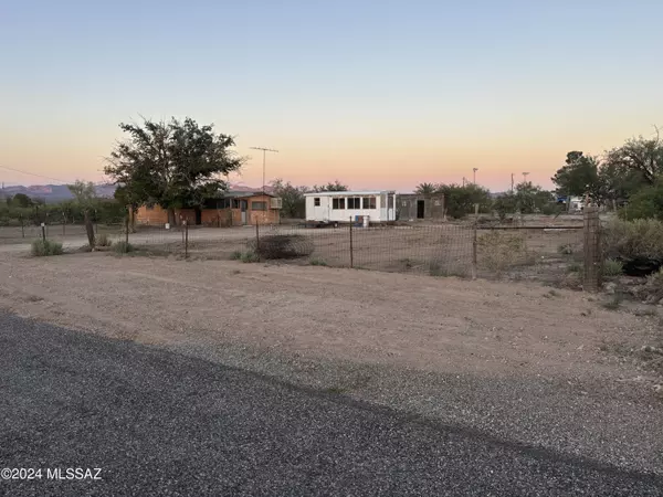 San Simon, AZ 85632,2910 Paradise Avenue