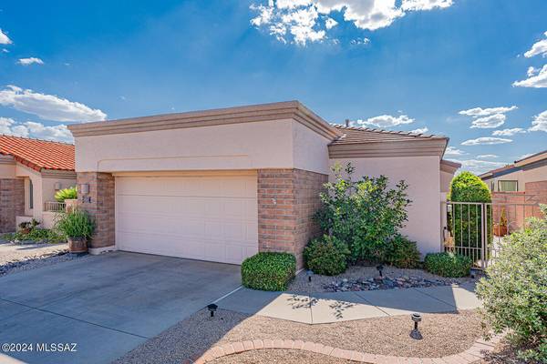 1537 W Acala Street, Green Valley, AZ 85622