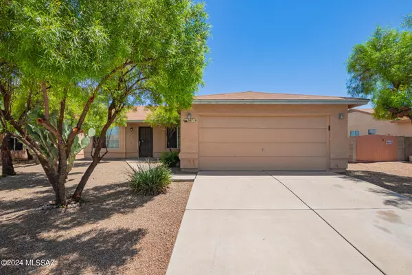 3871 S Desert Lake Drive, Tucson, AZ 85730