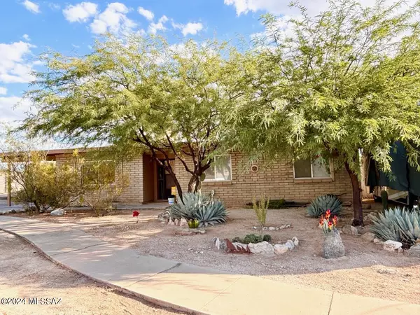 9756 E 32nd Street, Tucson, AZ 85748