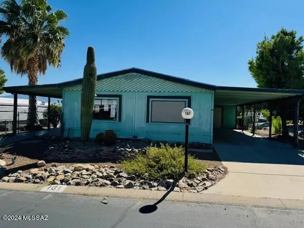 161 W Olive Drive, Green Valley, AZ 85614