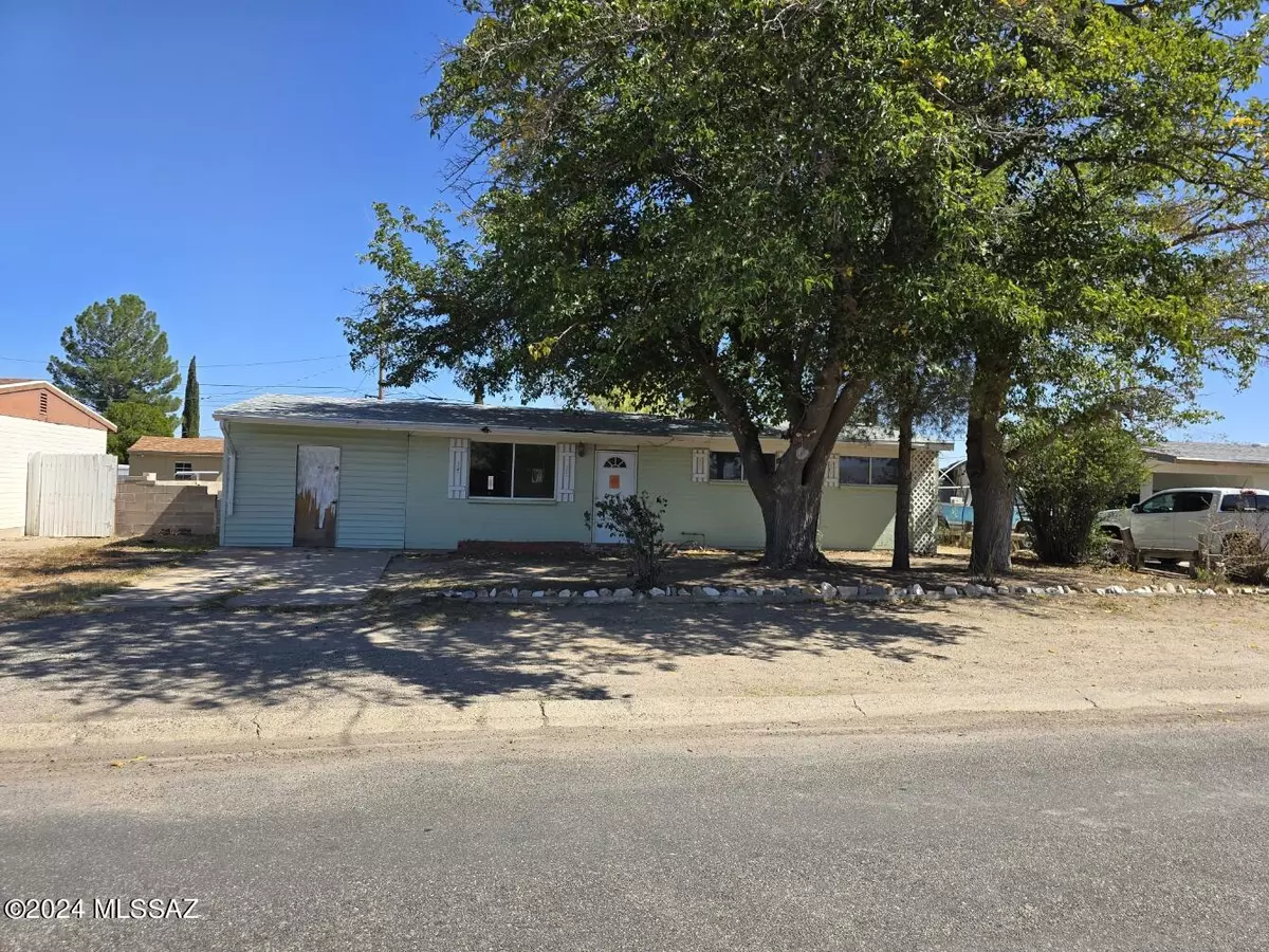 Willcox, AZ 85643,811 Douglas Avenue