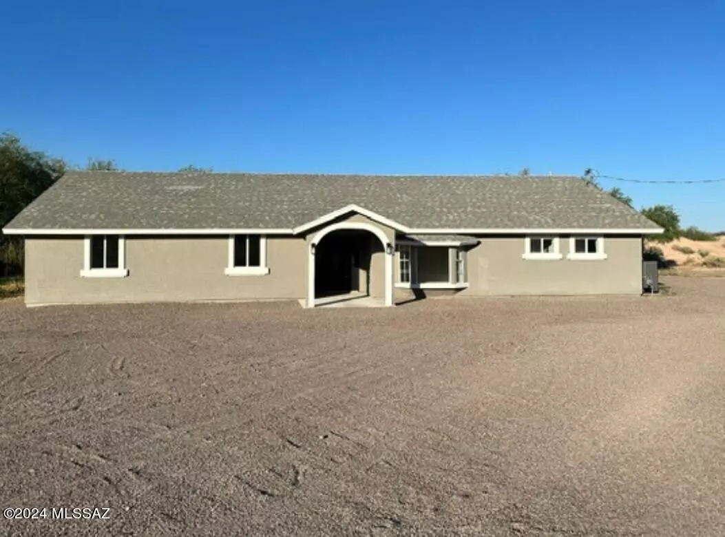 Safford, AZ 85546,562 W Mikes Place