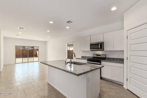 9787 E Gray Hawk Drive,  Tucson,  AZ 85730