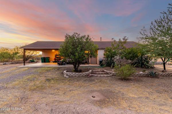 5091 N Sabi Road, Marana, AZ 85653