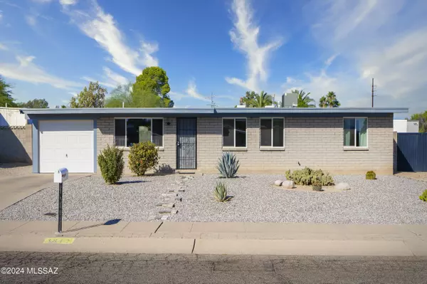 3842 S Grand Palm Drive, Tucson, AZ 85730