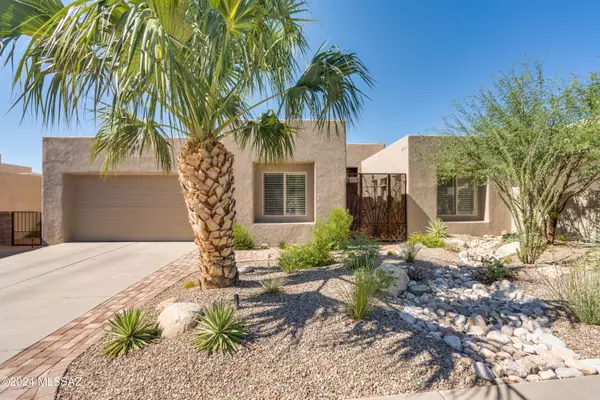 7426 E Valley Lights Place,  Tucson,  AZ 85750