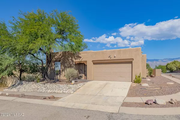 156 S Candlestick Drive, Tucson, AZ 85748