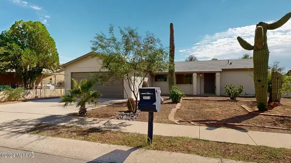 3513 W Raintree Drive, Tucson, AZ 85741