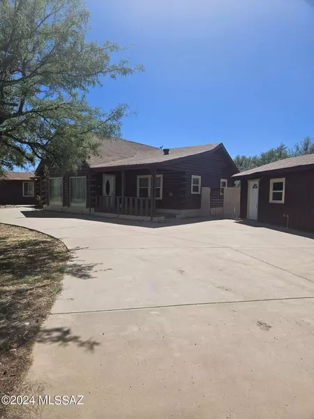 3091 W Mirasol Drive, Benson, AZ 85602