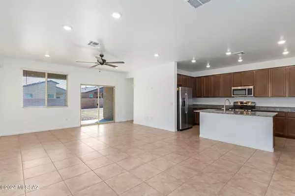 Tucson, AZ 85757,7869 S Sugarbend Drive