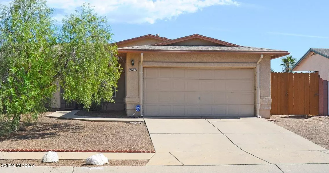 7691 S Falster Avenue, Tucson, AZ 85747