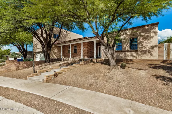 Tucson, AZ 85710,627 S Mountvale Drive