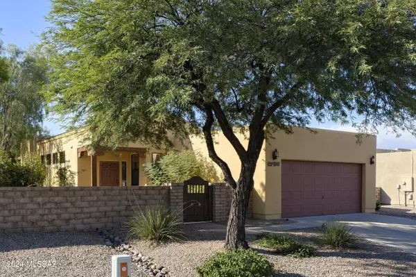 8754 E Corte Del Sol Bonito, Tucson, AZ 85715