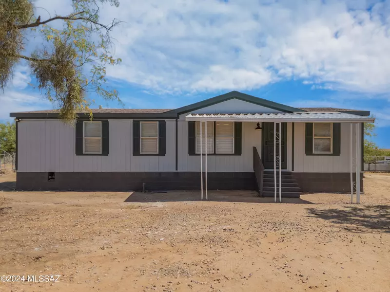 12203 W Vegas Drive, Tucson, AZ 85736