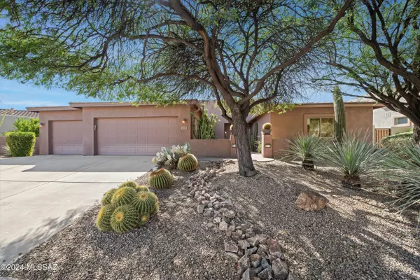 13205 N Booming Drive,  Oro Valley,  AZ 85755