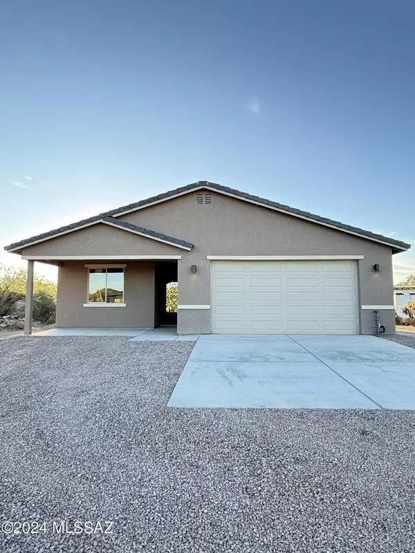 5570 S Sunset BoulevardSW, Tucson, AZ 85757