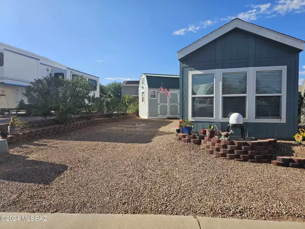 Benson, AZ 85602,1030 S Barrel Cactus Ridge #230